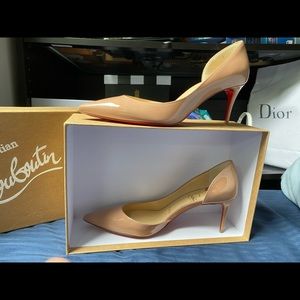 COPY - Christian Louboutin iriza 70